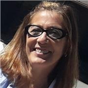 Profesora ofrece clases de historia a distancia y virtual, comunicarse por whassup al celular